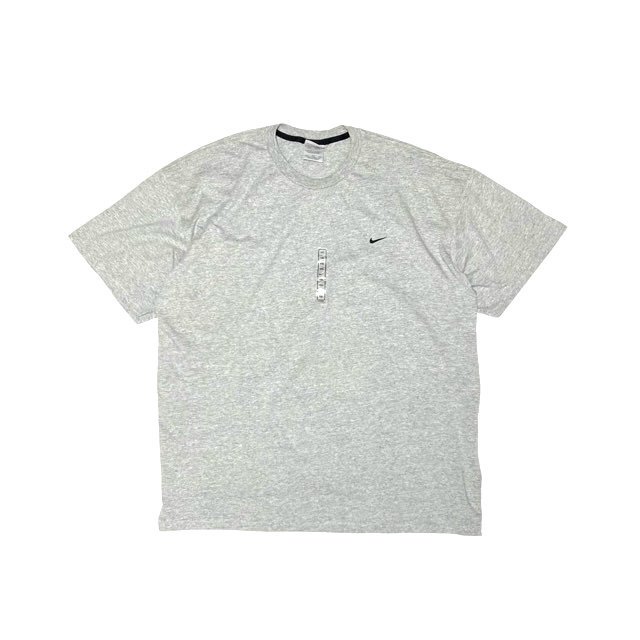 <div>Nike</div>2000'sDEADSTOCK<br>S/S T-SHIRT<br>SWOOSH<br>GREY