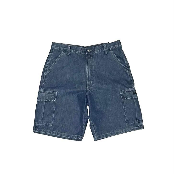 <div>WRANGLER</div>DENIM CARGO SHORTS<br>INDIGO