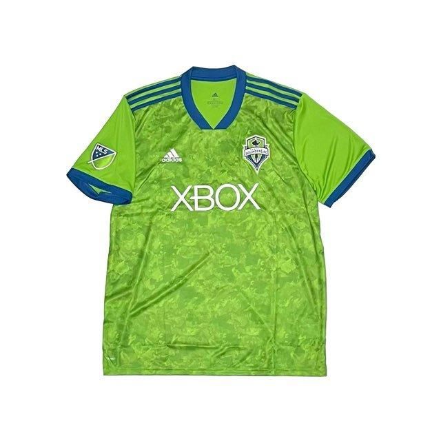 <div>ADIDAS</div>SEATTLE SOUNDERS<br>SOCCER JERSEY<br> T-SHIRT<br>GRNxBLU