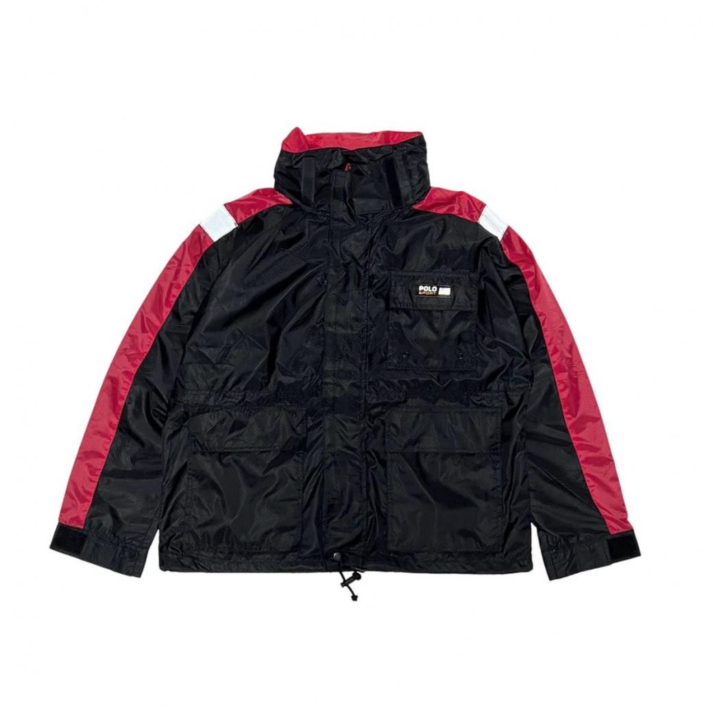 <div>Polo Ralph Lauren </div>POLO SPORT<br>DEADSTOCK<br>NYLON SAILING JACKT<br>BLACKRED