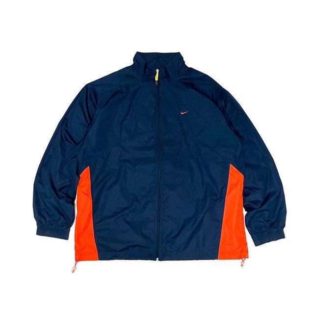 <div>Nike</div>DEAD STOCK<br>NYLON WINDBREAKER<br>NVYORG