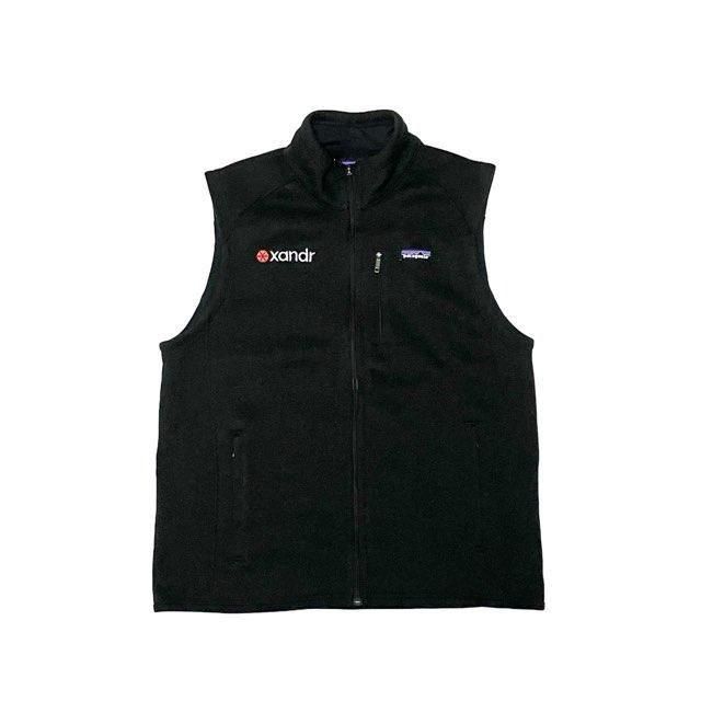 <div>Patagonia</div>BETTER SWEATER VEST<br>COMPANY LOGO<br>BLACK