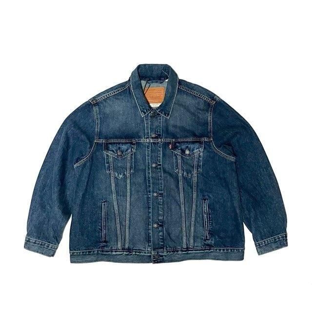 <div>Levi's</div>TRUCKER JACKET<br>DENIM JACKET<br>MID.WASH<br>XXL