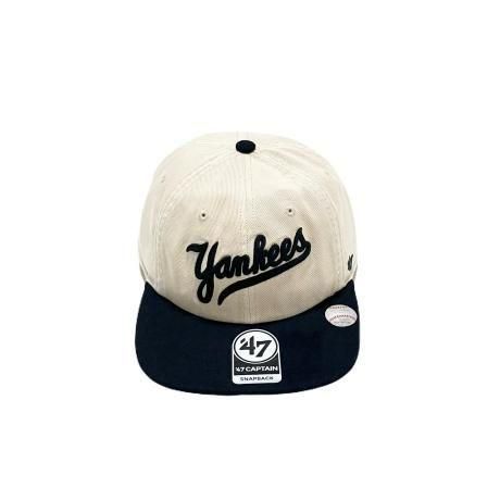 <div>47 BRAND</div>SNAP BACK CAP<br>YANKEES・SCRIPT<br>CAPTAIN<br>CRM×NVY