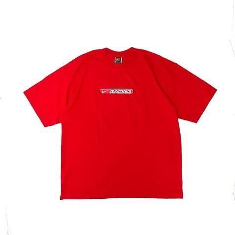 <div>Nike</div>DEADSTOCK<br>S/S PRINT T-SHIRT<br>RACING<br>RED