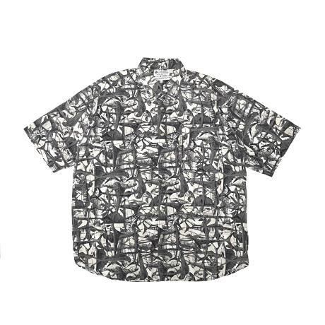 <div>Columbia</div>DEADSTOCK<br>S/S PRINT SHIRT<br>FISH<br>GREY