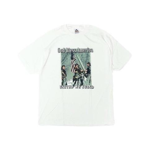 <div>NOBRAND</div>S/S PRINT T-SHIRT<br>911 <br>WHT