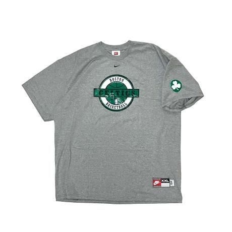 <div>Nike</div>2000sDEADSTOCK<br>S/S CELTICS T-SHIRT<br>GRY