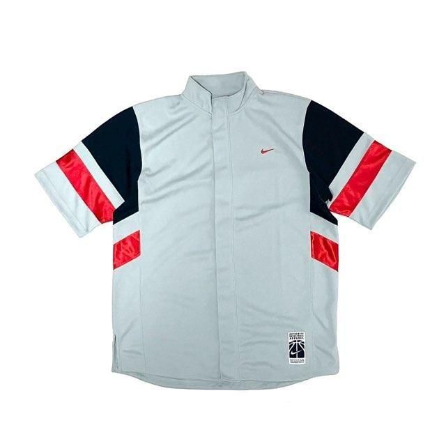 <div>NIKE</div>2004s DEADSTOCK<br>S/S WARM UP JERSEY<br>GRYxNVYxRED
