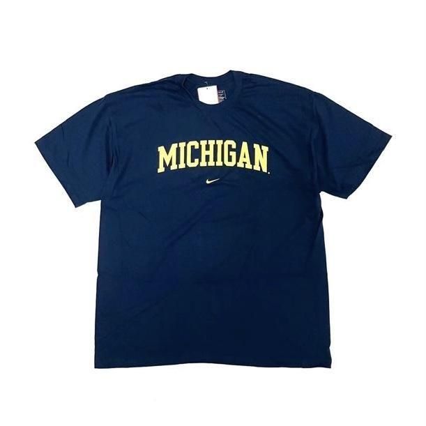 <div>Nike</div>2006'sDEADSTOCK<br>S/S T-SHIRT<br>MICHIGAN<br>NAVY