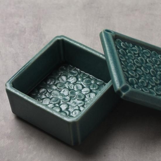 Ortensia オルテンシア ボンボニエール 蓋つき陶製BOX
