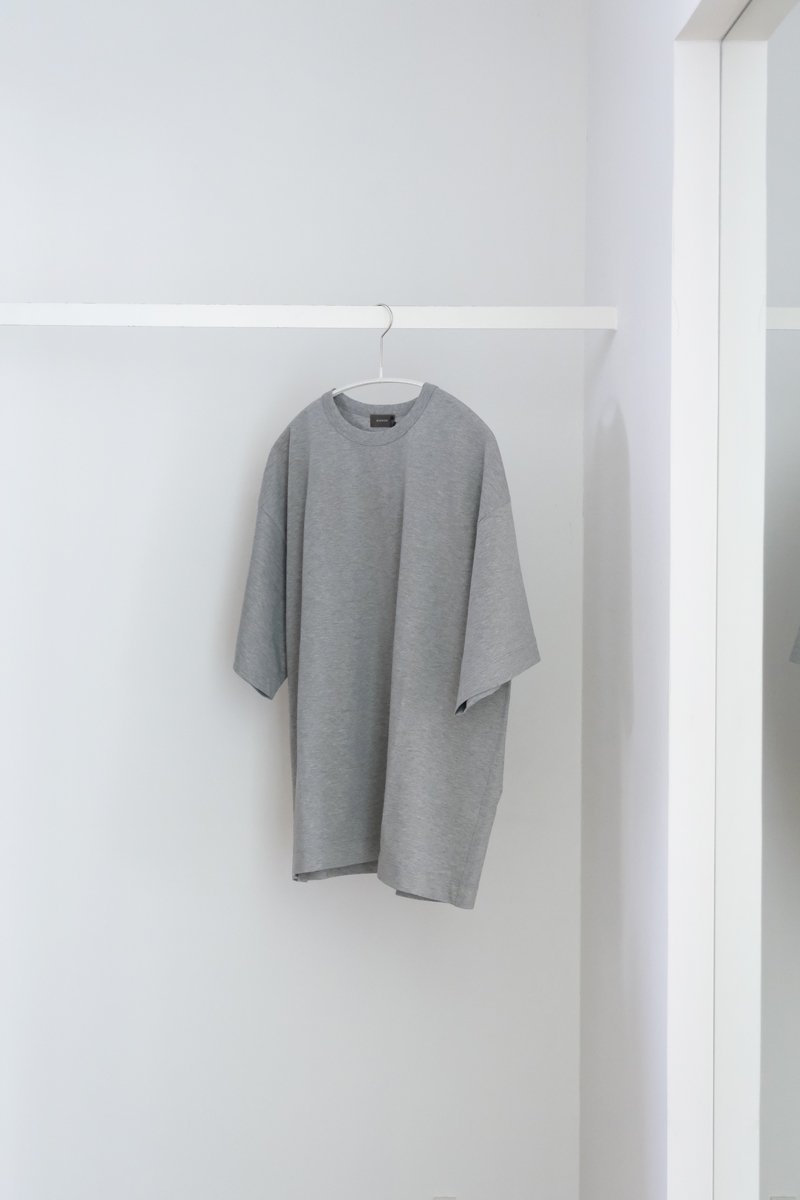 Over T-shirt 1｜top gray