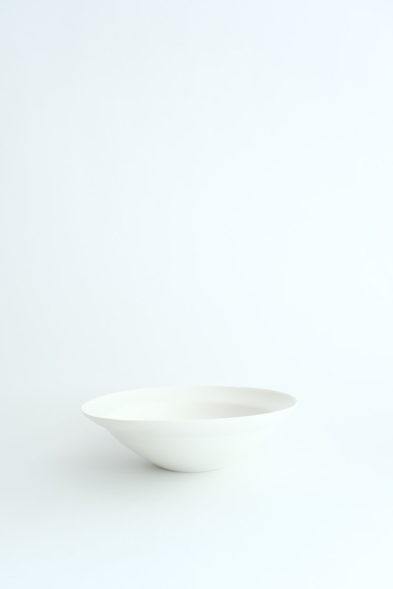 白磁リム鉢