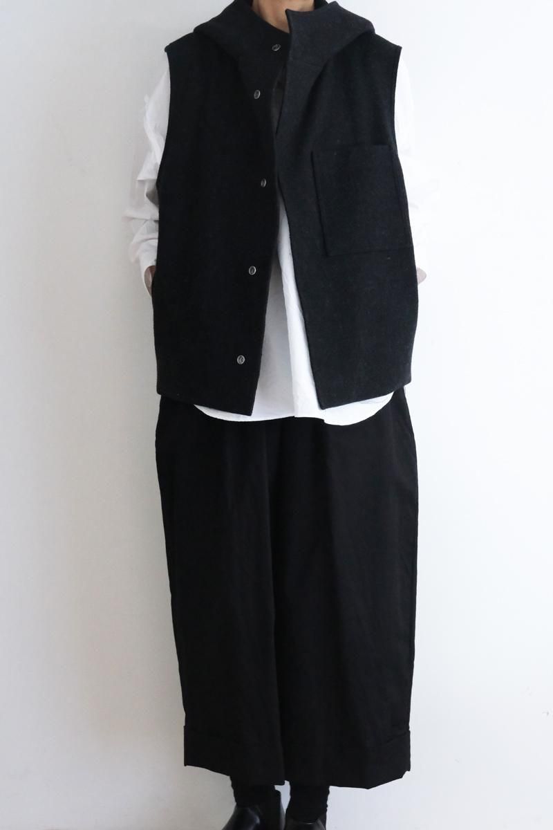 եȥȥ hooded vestblack