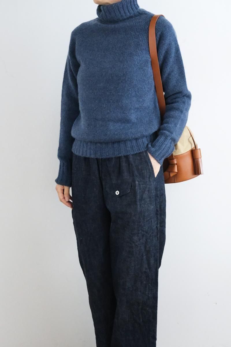 Yak Turtle neck jumperdenim