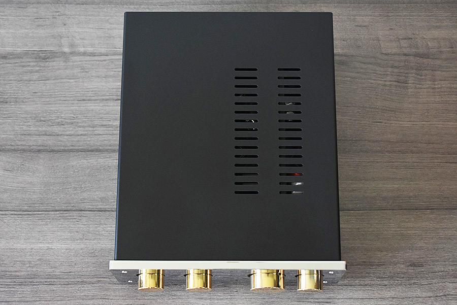 EAR 834L - 中古 | ウララカオーディオ