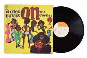 Miles Davis / On The Corner / ޥ륹ǥӥ