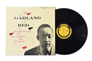 The Red Garland Trio / A Garland Of Red / レッド・ガーランド<img class='new_mark_img2' src='https://img.shop-pro.jp/img/new/icons3.gif' style='border:none;display:inline;margin:0px;padding:0px;width:auto;' />