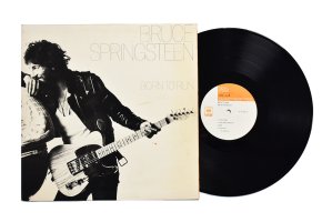 Bruce Springsteen / Born To Run / ブルース・スプリングスティーン<img class='new_mark_img2' src='https://img.shop-pro.jp/img/new/icons3.gif' style='border:none;display:inline;margin:0px;padding:0px;width:auto;' />