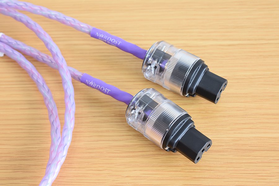 NORDOST VISHNU Power Cord 1.5m 2本 - 中古 | ウララカオーディオ