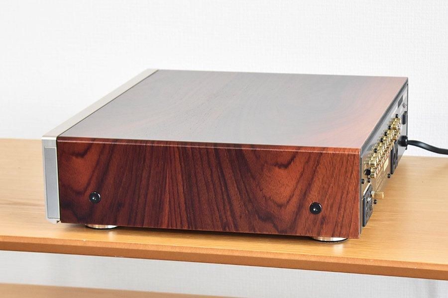 LUXMAN C-06α & M-06α 2台 - 中古 | ウララカオーディオ LUXMAN C-06α & M-06α 2台 - 中古 | ウララカオーディオ