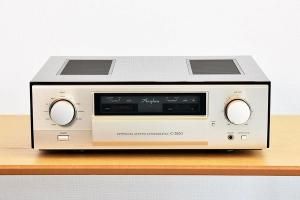 Accuphase C-3850 <img class='new_mark_img2' src='https://img.shop-pro.jp/img/new/icons3.gif' style='border:none;display:inline;margin:0px;padding:0px;width:auto;' />