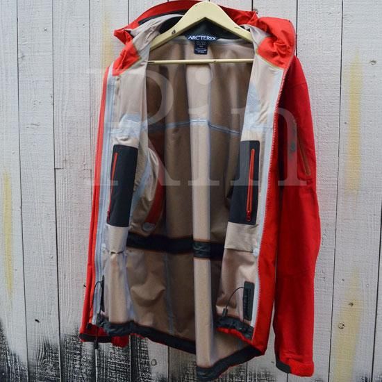 Vintage ARC'TERYX Alpha SV Jacket Vintage ARC'TERYX Alpha SV Jacket