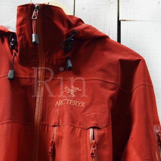 Vintage ARC'TERYX Theta AR Jacket Vintage ARC'TERYX Theta AR Jacket