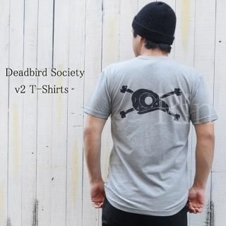 <img class='new_mark_img1' src='https://img.shop-pro.jp/img/new/icons61.gif' style='border:none;display:inline;margin:0px;padding:0px;width:auto;' />Deadbird Society ǥåɥСɥƥ DBS v2 T-Shirts T