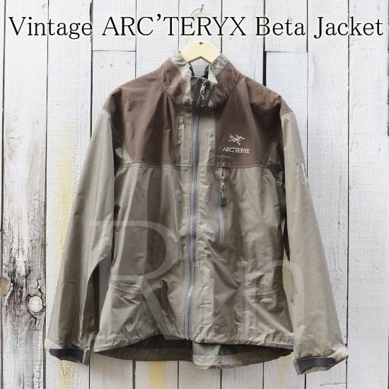 Vintage ARC'TERYX Beta Jacket STONE Vintage ARC'TERYX Beta Jacket STONE