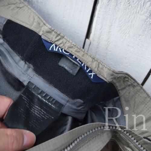 Vintage ARC'TERYX Beta Jacket STONE