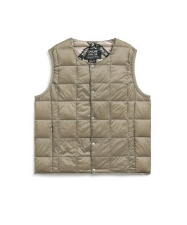 <img class='new_mark_img1' src='https://img.shop-pro.jp/img/new/icons14.gif' style='border:none;display:inline;margin:0px;padding:0px;width:auto;' />TAION Crew Neck Inner Down Vest / Khaki (110-140)
