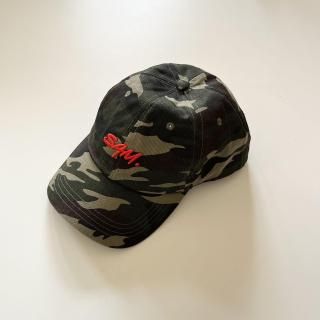 <img class='new_mark_img1' src='https://img.shop-pro.jp/img/new/icons14.gif' style='border:none;display:inline;margin:0px;padding:0px;width:auto;' />SAMTHELABELCamo Cap / Chilli (L)