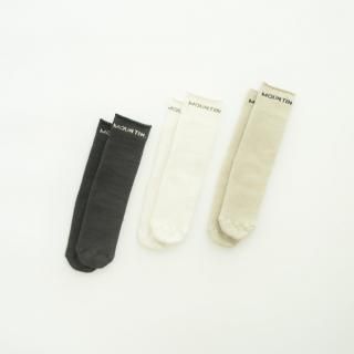 <img class='new_mark_img1' src='https://img.shop-pro.jp/img/new/icons14.gif' style='border:none;display:inline;margin:0px;padding:0px;width:auto;' />MOUN TEN.Baby Tube Socks  / Sand