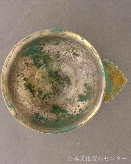 唐銀製花鳥文四曲長杯 F2 鍍金の単耳銀盃（初唐〜盛唐）株式会社 日本文化資料センター