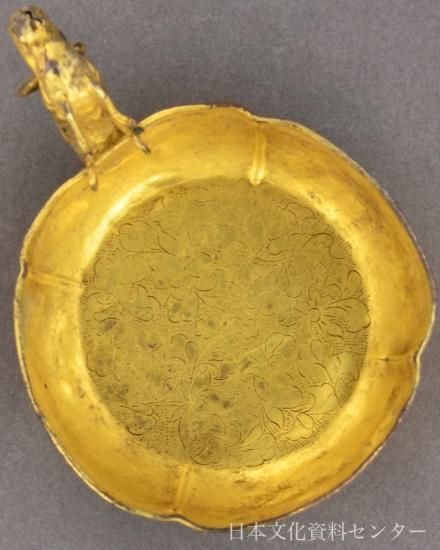 鍍金の竜鈕盃(唐代) 鍍金の竜鈕盃(唐代)