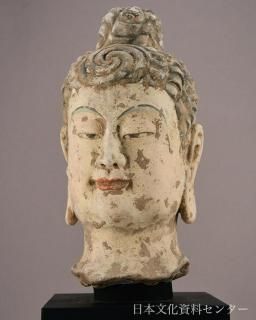 北斉時代 石造如来仏頭 台付き 6世紀中 伝世品焼物 仏教美術 WWFT051 昨日から始まった東京国立博物館で開催されている 建立900年特別