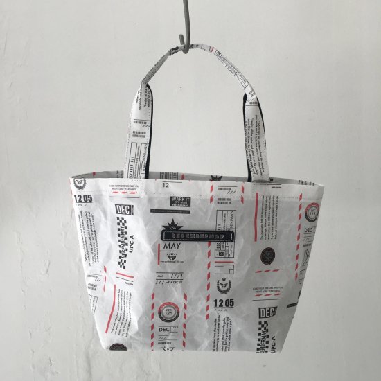 SIWA Roundtrip glossy mini Tote bag