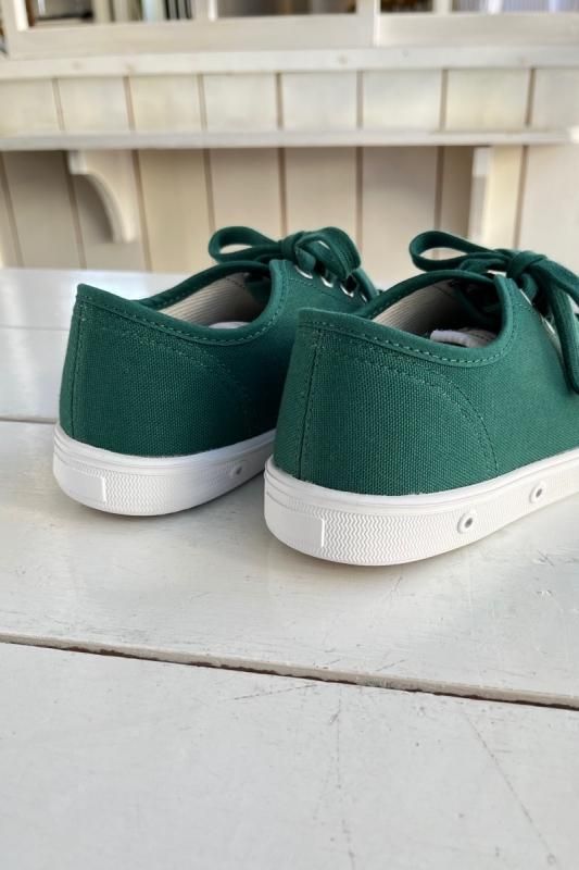 【SPRING COURT】M2 SILKY SUEDE / ダックグリーン spring court キャンバススニーカー（グリーン） - SUSCON +