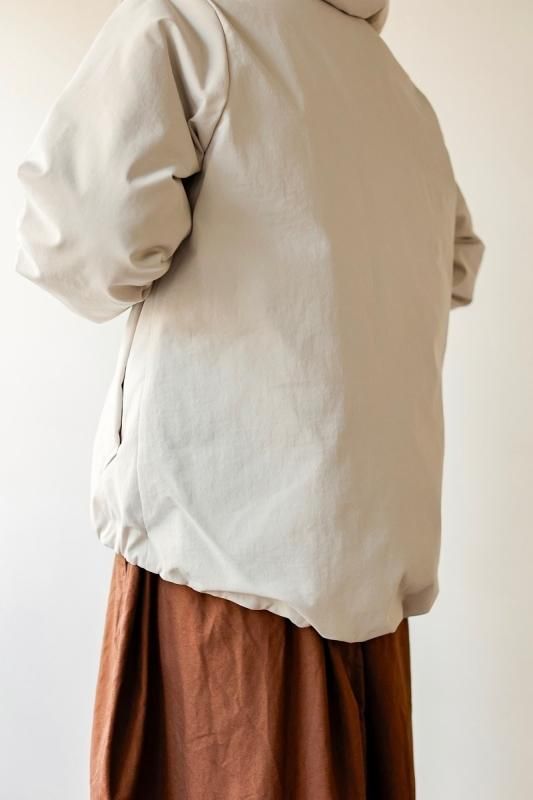 GRANDMA MAMA DAUGHTER ラウンドカラーショートダウン - SUSCON + RUSTIC HOUSE ONLINESTORE