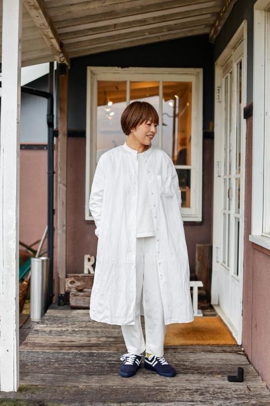 g) プレーン スタンドカラーワンピース - SUSCON + RUSTIC HOUSE