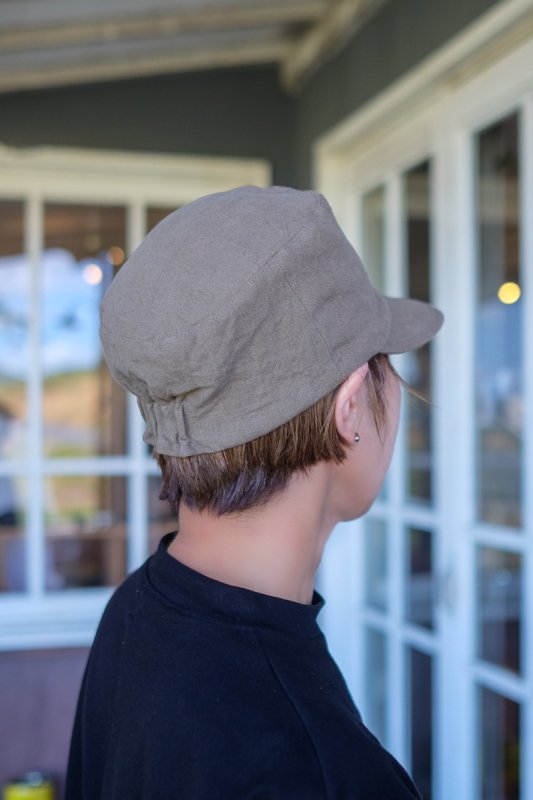 evam eva linen cap