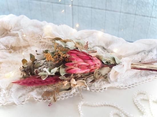 ドライフラワー＊43cm＊プリザーブドガーベラ＊スワッグ