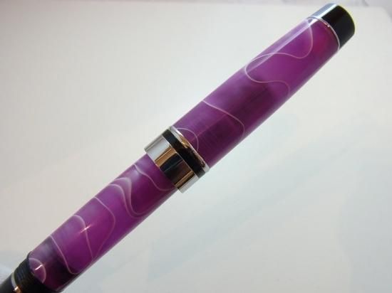 【ほぼ未使用】モンテベルデ プリマ パープルスワール 万年筆（細字）F ほぼ未使用】モンテベルデ プリマ パープルスワール 万年筆