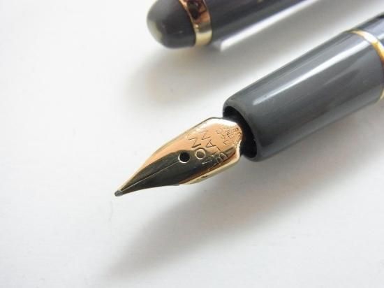 モンブラン 252　グレ―　万年筆 モンブラン 252 グレ― - PEN-LAND(ペンランド)|新品万年筆