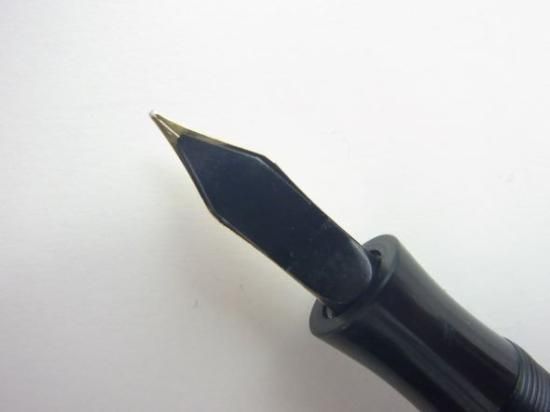 SALE！【MONTBLANC24】深緑のボディ 万年筆 SALE！【MONTBLANC24】深緑のボディ 万年筆