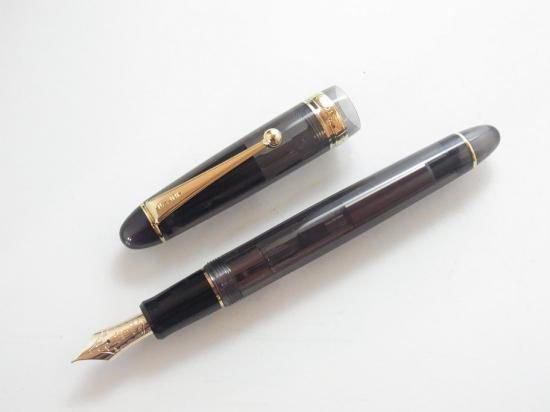 パイロット万年筆高級モデル742とモデル74の2本セットジャンクにて