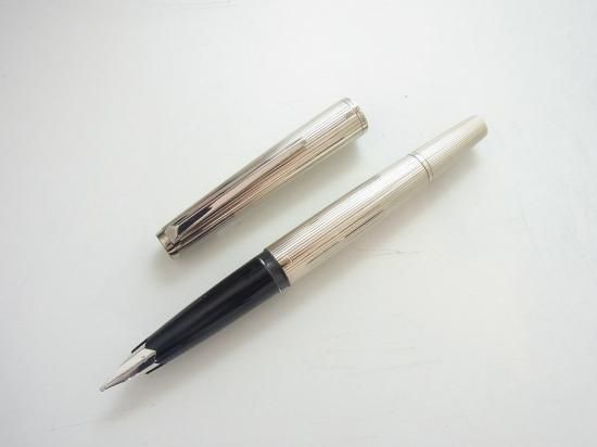 60年代ヴィンテージ　モンブラン　万年筆　ドイツ　ペン先　K18 金　750 60年代ヴィンテージ モンブラン 万年筆 ドイツ ペン先 K18 金 750