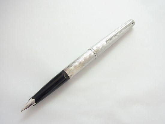 モンブラン　1266　中字　M 18金　750　スターリングシルバー モンブラン 万年筆 1266 スターリングシルバー MONTBLANC 1266