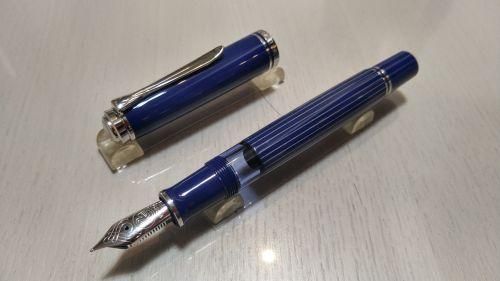 ペリカン 特別生産品 スーベレーン M815 メタルストライプブルー Ｍ Pelikan ペリカン 万年筆 特別生産品 スーベレーン M815 メタル